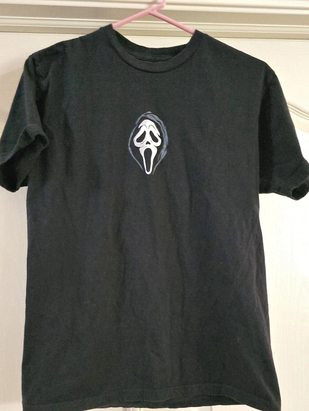 Ghost Face Graphic Tee Size Medium Like New